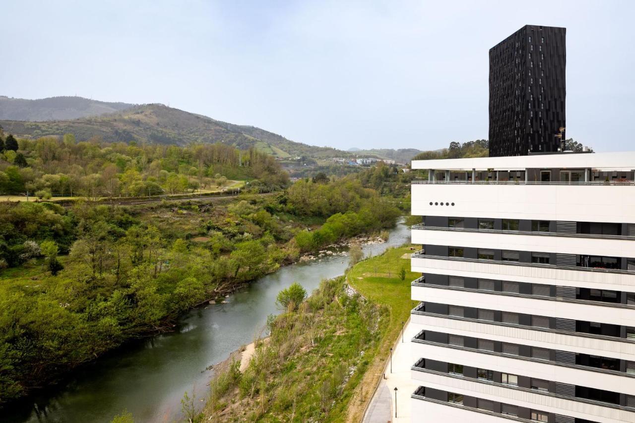 Santa Ana Junto A La Ria A Estrenar Garaje Y Wifi Incluidos Apartment Bilbao Ngoại thất bức ảnh